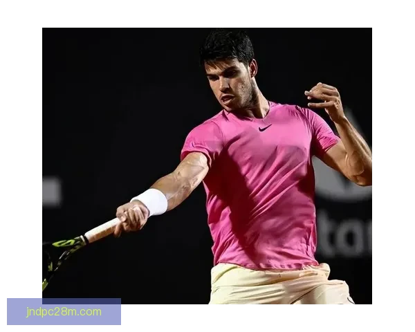 科沃比鲁沙与多瑙斯特雷达B队激战成平 0比0战平全场鏖战